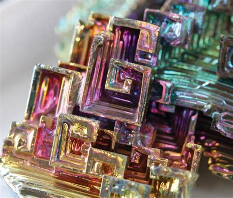 Home & Living Home Décor Bismuth etna.com.pe