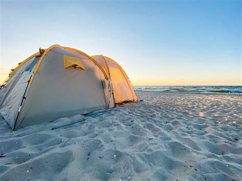 Best Tents for Camping on the Beach - The Wilderness Adventure