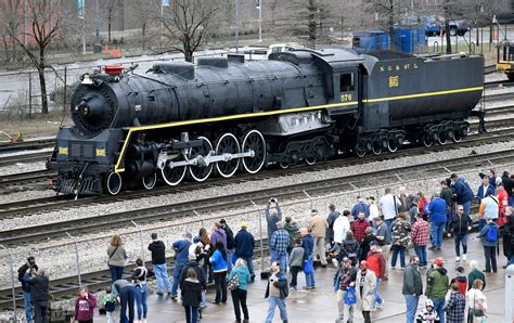 Centennial Park's World War II-era steam locomotive returns to Nashville