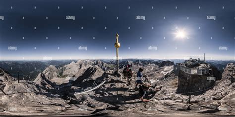 360° view of Zugspitze - Summit - Alamy