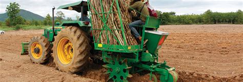 Mechanized Sugarcane Planting - A Perfect Gadget to Plant Sugarcane