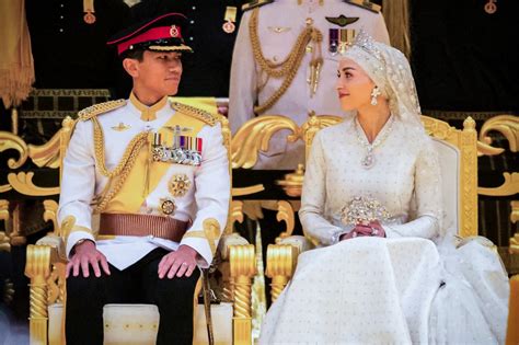 Leaders and blue bloods descend on Brunei for royal wedding climax