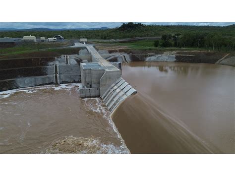 Rookwood Weir spills water for first time | Mirage News