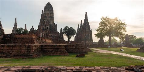 Wat Chaiwatthanaram | World Heritage Journeys Buddha