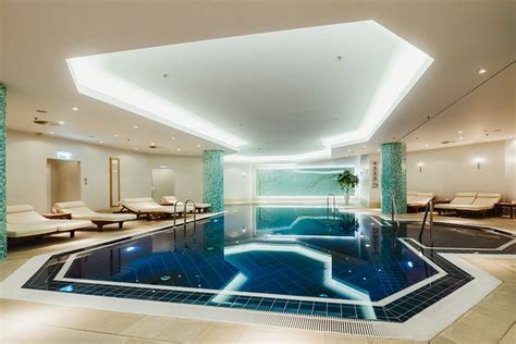 HILTON BERLIN (Jerman) - Ulasan & Perbandingan Harga Hotel - Tripadvisor