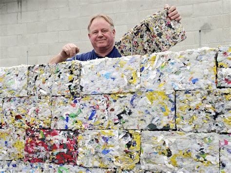 Building Blocks Made of Recycled Plastic - MaterialDistrict