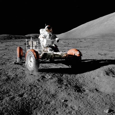 File:NASA Apollo 17 Lunar Roving Vehicle.jpg - Wikipedia