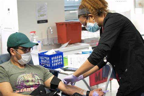 With Blood Supplies ‘Critically Low,’ Centers Seek Donations | Chicago ...