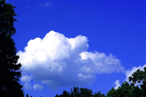 File:Clouds Blue Sky 001.jpg