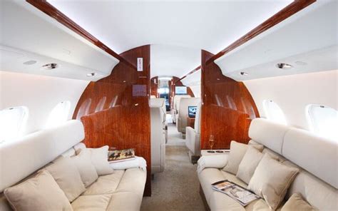 Bombardier Global Express XRS ⋆ Premier Aviation