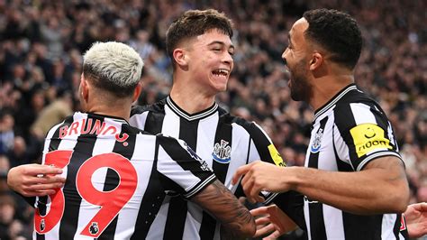 Lewis Miley: Newcastle midfielder grabbing headlines after performance ...