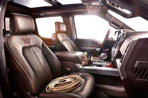 Ford F 150 King Ranch Interior