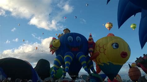 Albuquerque Balloon Fiesta | Small Home - Big Yard