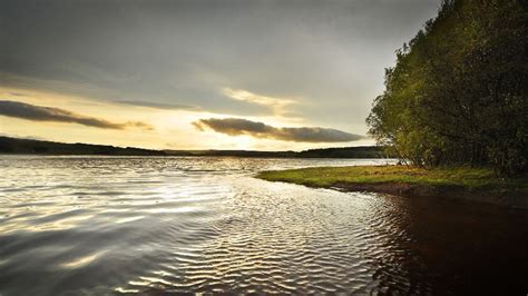 Derwent Reservoir Walk - This is Durham