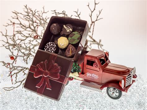 Holiday Chocolate Gift Box - Stargazer Fine Chocolates