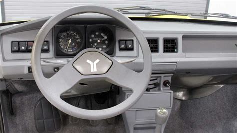 1990 Yugo GVC Barrett-Jackson Auction | Motor1.com Photos