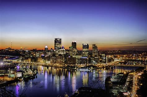 Pittsburgh Skyline at Night Editorial Image - Image of building ...