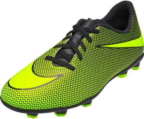 Nike Tiempo Soccer Shoes & Cleats | SoccerMaster.com