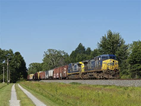 YN2, Just For You | A pair of CSX YN2 locomotives lead "Q393… | Flickr