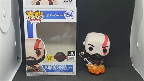 Unboxing: Glow in the Dark Kratos with Blades of Chaos - God of War ...