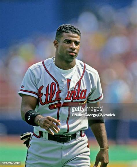 Deion Sanders Braves Photos Photos and Premium High Res Pictures ...