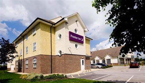 Premier Inn Hull North - Hotels in Hull HU7 3DD - 192.com