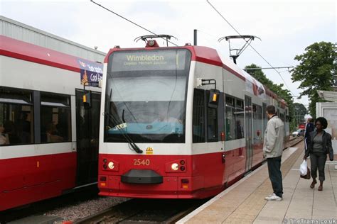 Picture of Croydon Tramlink tram 2540 at Beddington Lane stop ...