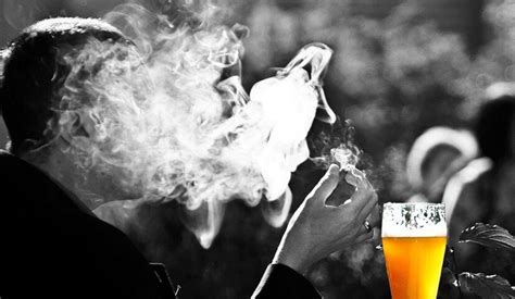 SMOKING IN PUBLIC PLACES IN INDIA ILLEGAL OR LEGAL? - NRI Legal Consultants