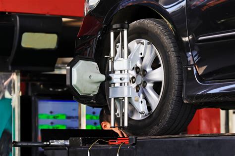 Do I Need A Wheel Alignment or Front End Alignment? | Sun Auto Service