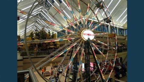 14-year-old boy in critical condition after falling from Ferris wheel ...