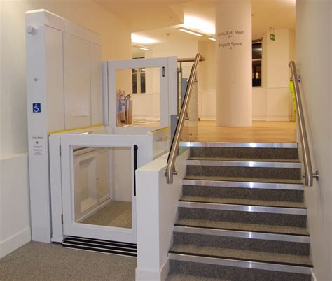 Wheelchair Platform Lift in Telefónica Digital's Head Office, Piccadilly