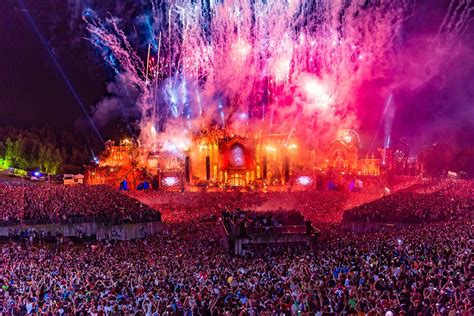 Eric Prydz, Martin Garrix, More to Perform at Tomorrowland 2022: See ...