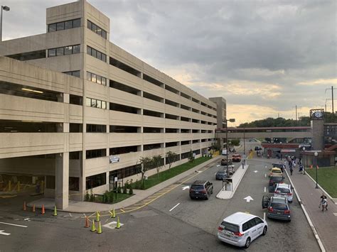 NJ TRANSIT METROPARK TRAIN STATION - 75 Photos & 56 Reviews - 100 ...