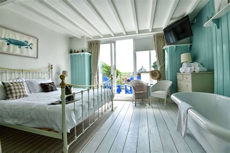 Stay - Lulworth Cove Inn