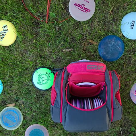 Choosing a Disc Golf Bag | GRIPeq