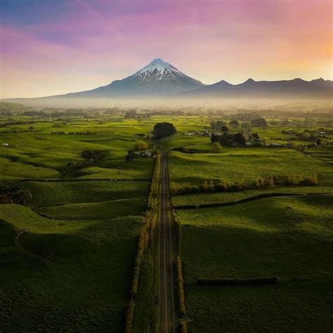 Pin by Marilyn on Taranaki photography in 2020 | Natural landmarks ...