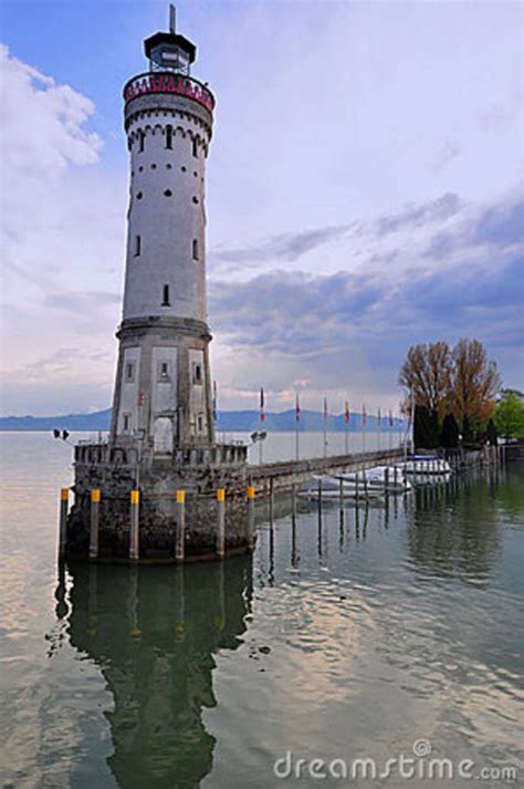 Lindau Lighthouse | Famous lighthouses, Beautiful lighthouse, Lindau