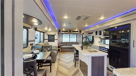 Zinger Travel Trailers - ZR340RE Floorplan | Crossroads RV