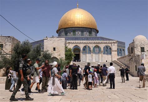 Non-Muslims to be barred from visiting the Temple Mount during the end ...