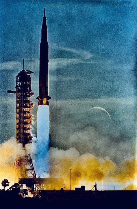 NASA Apollo 8 Saturn V rocket launching the first humans to voyage to ...