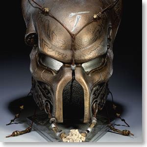 AVP/ Elder Predator Ceremonial Mask Prop Replica - HobbySearch Anime ...