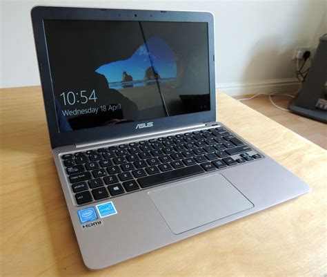 ASUS Laptop / Notebook 11.6 inch (Windows 10 installed) | in Ardwick ...