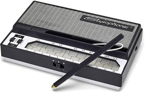 Stylophone Sintetizador de bolso retrô : Amazon.com.br: Instrumentos ...