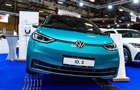 Energy Web, VW partner to explore blockchain, EV batteries for energy ...