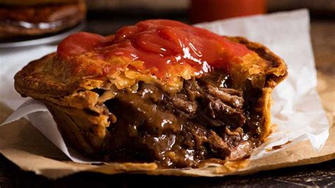 Authentic New Zealand Meat Pie Recipe | Deporecipe.co