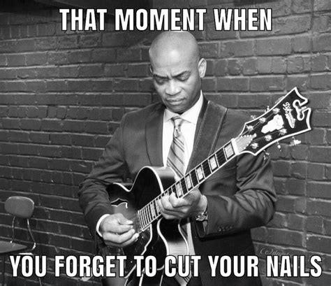 115+ Jazz Guitar Memes, Jokes & Puns To Strum A Funny Tune