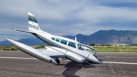 Landing gear malfunction forces emergency landing in Spanish Fork