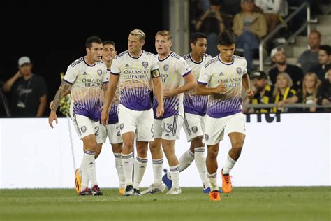 Match report: Orlando City SC scores two second-half goals to earn 2-2 ...