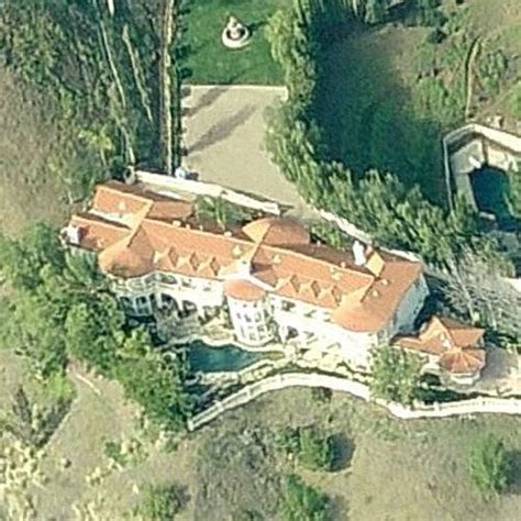 John Stamos' House (former) in Calabasas, CA - Virtual Globetrotting