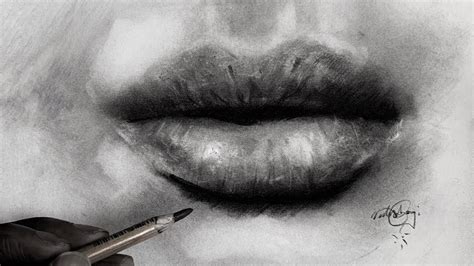 How To Draw Realistic Lips With Charcoal | Lipstutorial.org